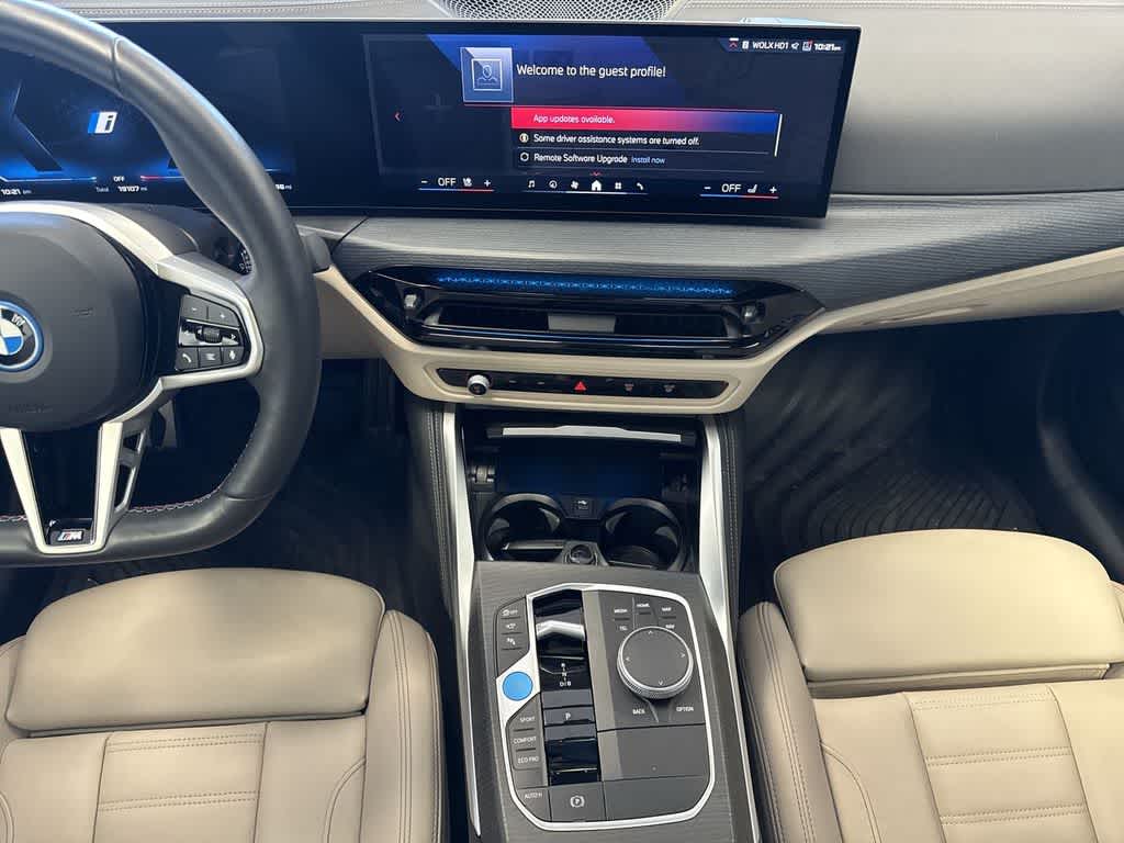 Thumbnail: 2025 BMW i4 - 30