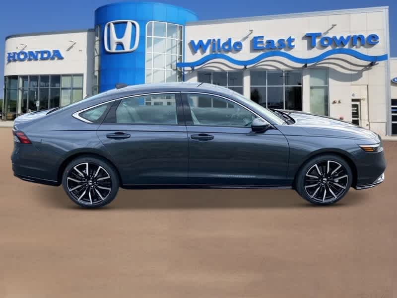 Thumbnail: 2025 Honda Accord - 6