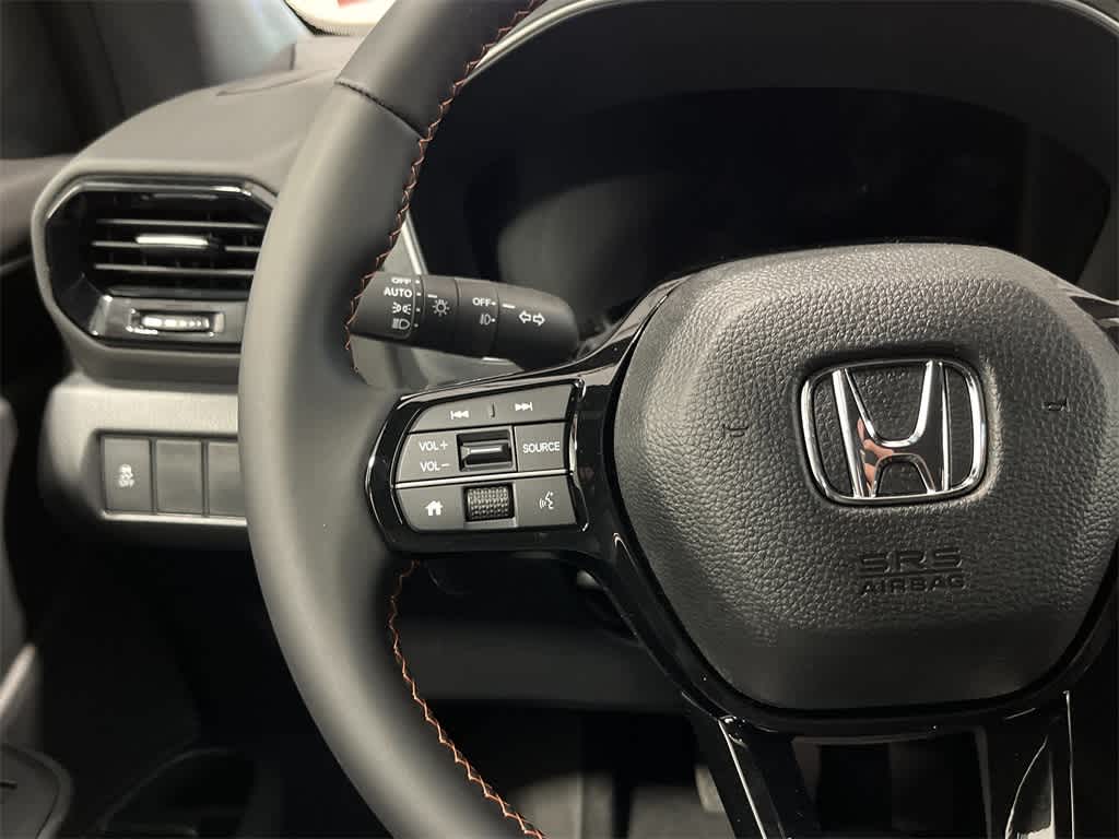 Thumbnail: 2025 Honda Pilot - 15