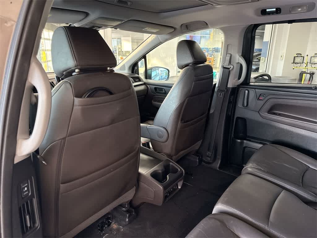 Thumbnail: 2018 Honda Odyssey - 18
