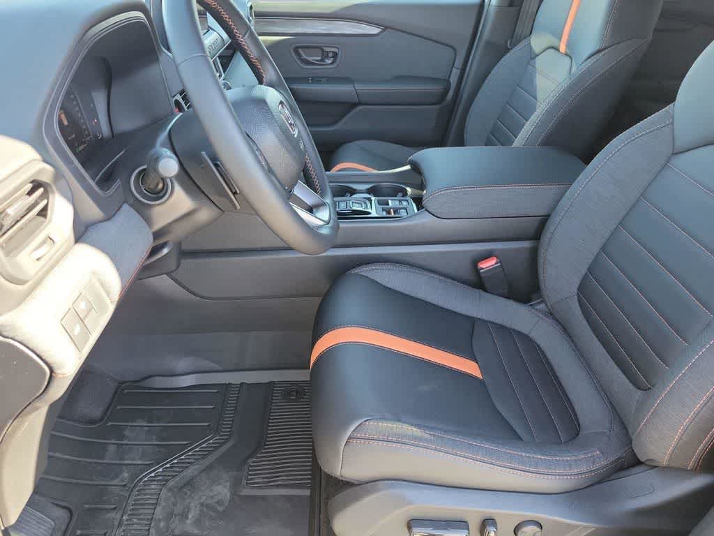 Thumbnail: 2026 Honda Passport - 8