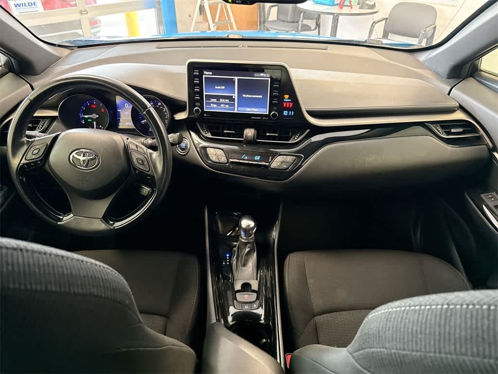 Thumbnail: 2019 Toyota C-HR - 15