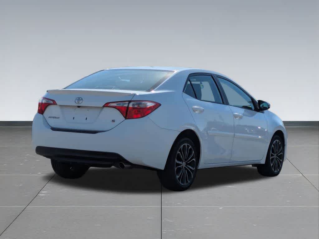 Thumbnail: 2015 Toyota Corolla - 5