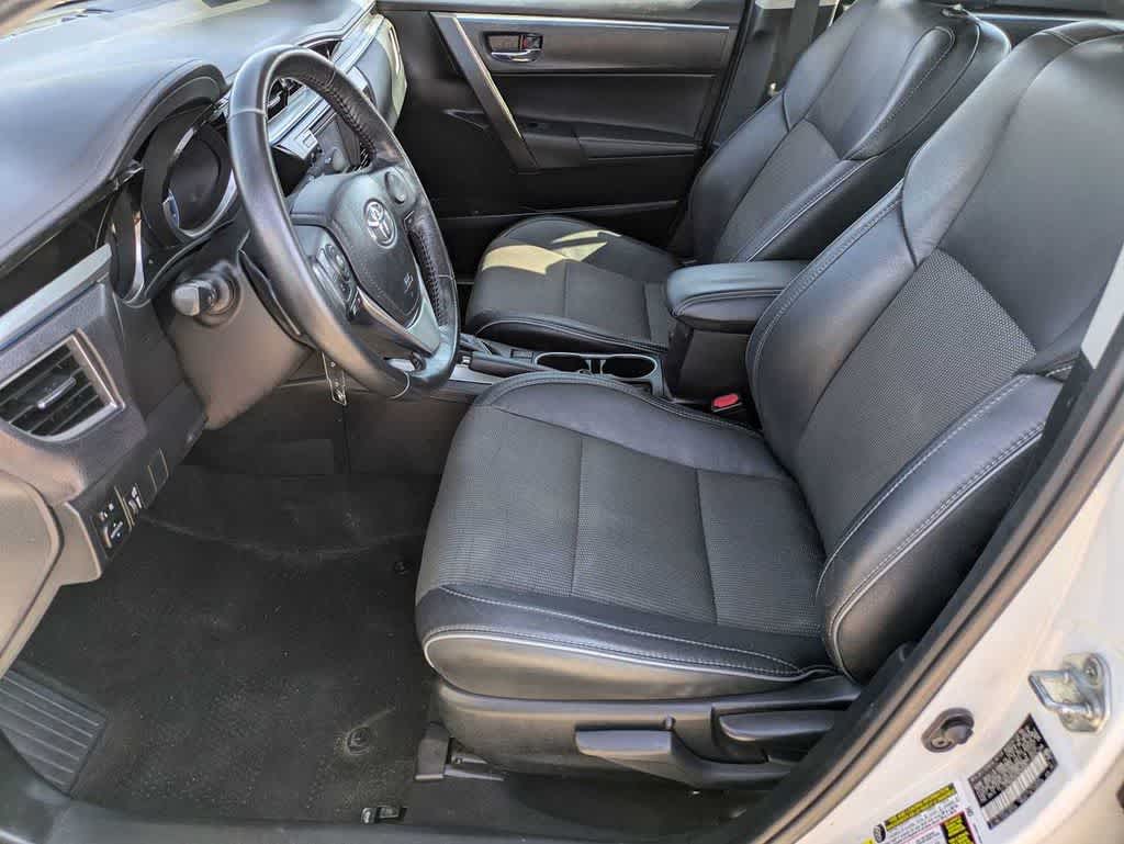 Thumbnail: 2015 Toyota Corolla - 14