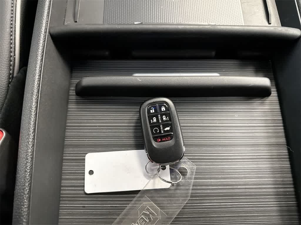 Thumbnail: 2025 Honda Odyssey - 38