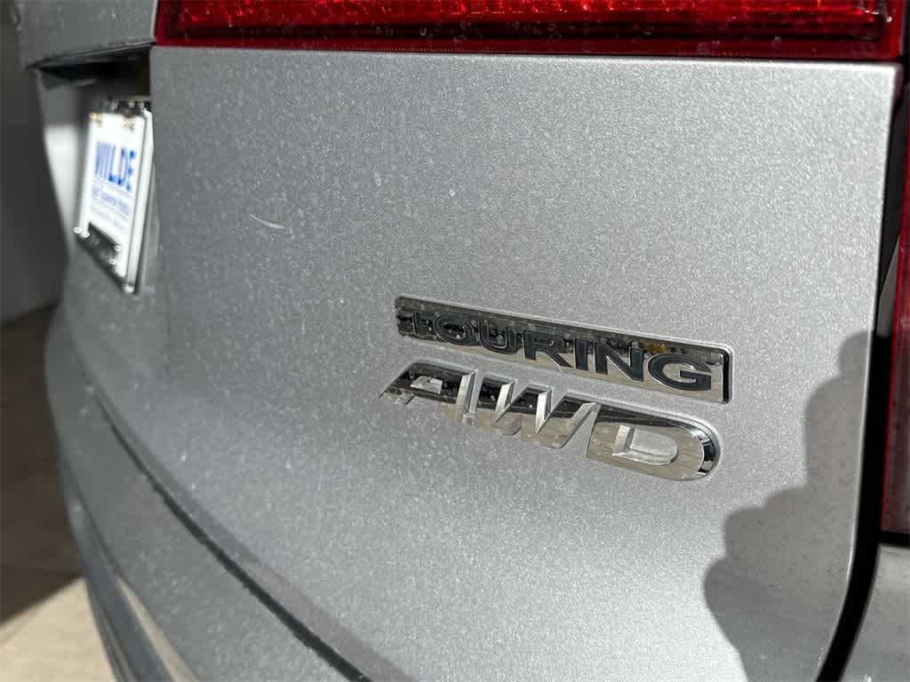 Thumbnail: 2017 Honda Pilot - 11