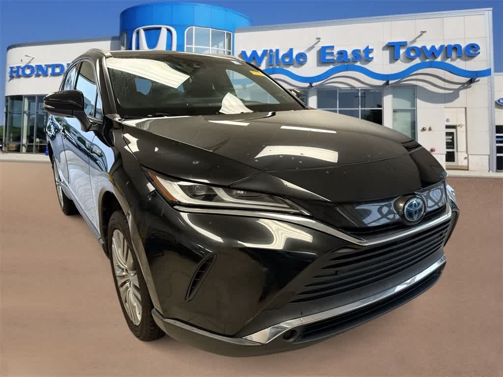 Thumbnail: 2021 Toyota Venza - 2