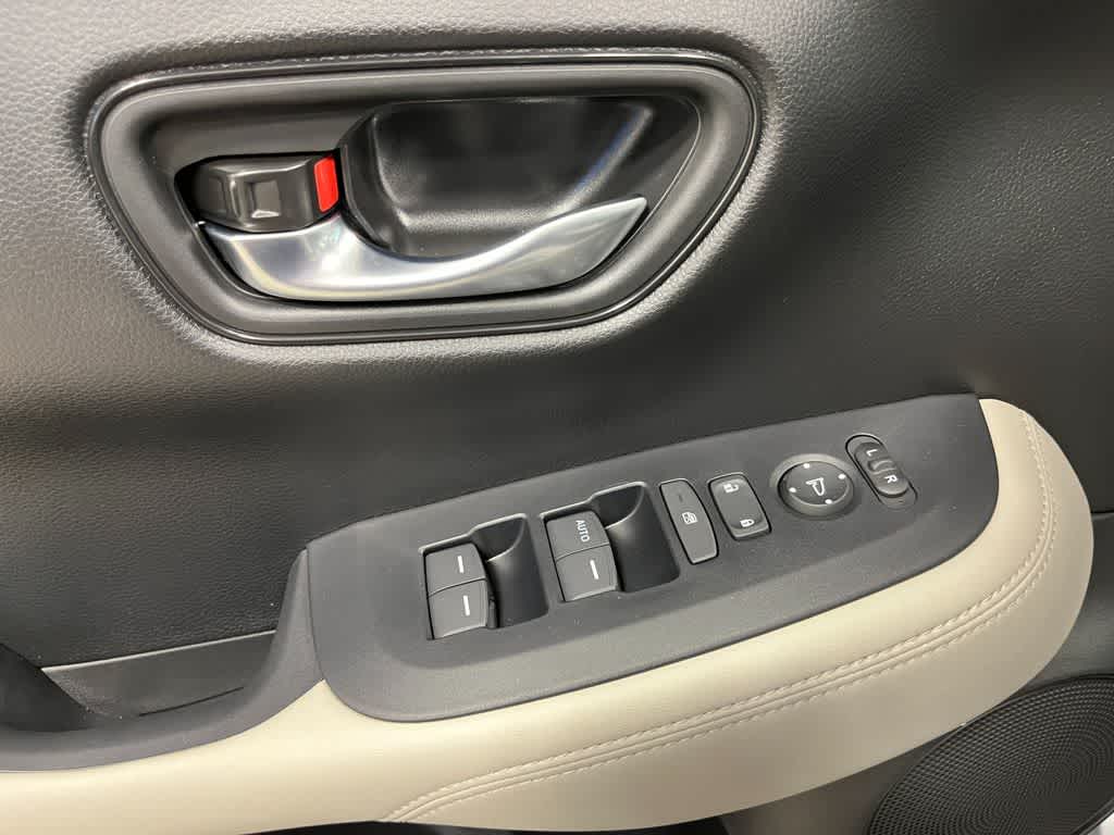 Thumbnail: 2027 Honda HR-V - 13