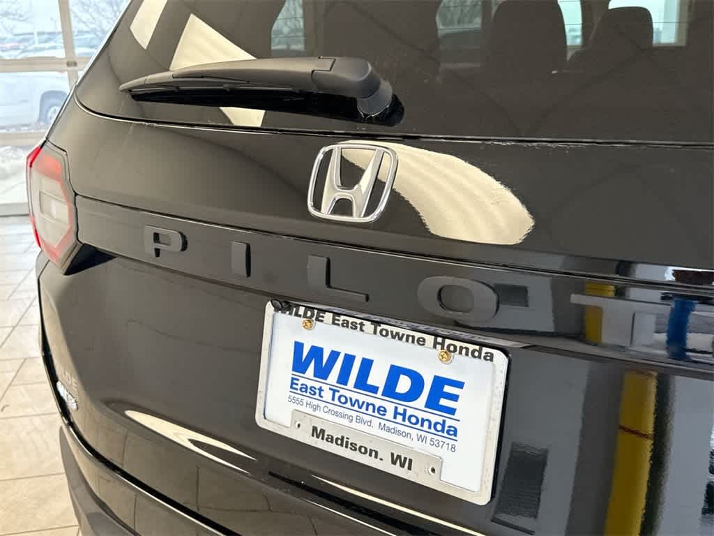 Thumbnail: 2025 Honda Pilot - 12