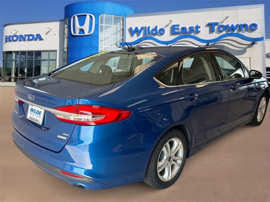 Thumbnail: 2018 Ford Fusion - 8