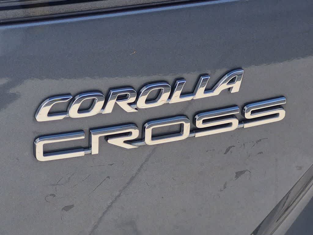 2023 Toyota Corolla Cross XLE - Photo 13