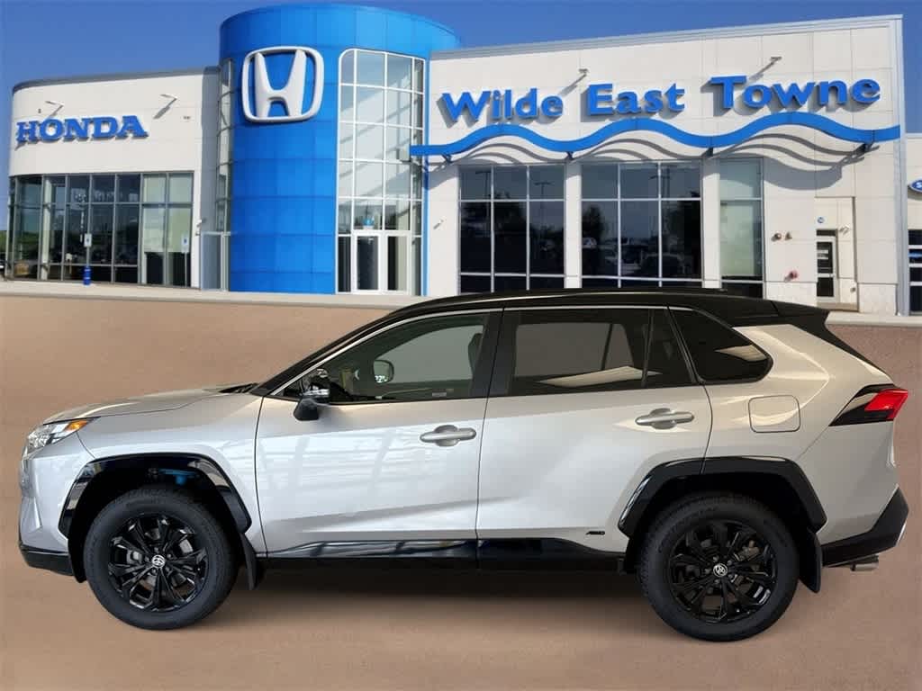 Thumbnail: 2023 Toyota RAV4 - 5