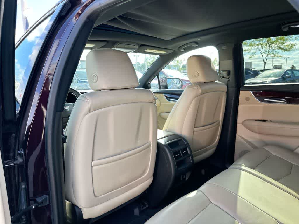 Thumbnail: 2017 Cadillac XT5 - 23