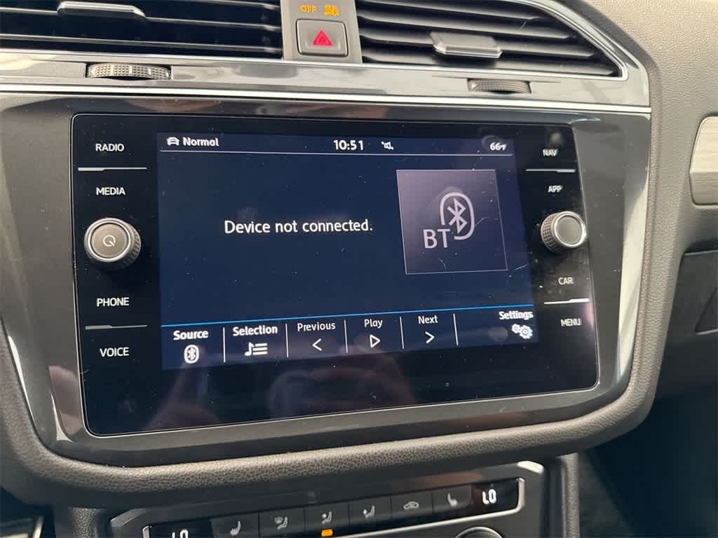 Thumbnail: 2019 Volkswagen Tiguan - 32