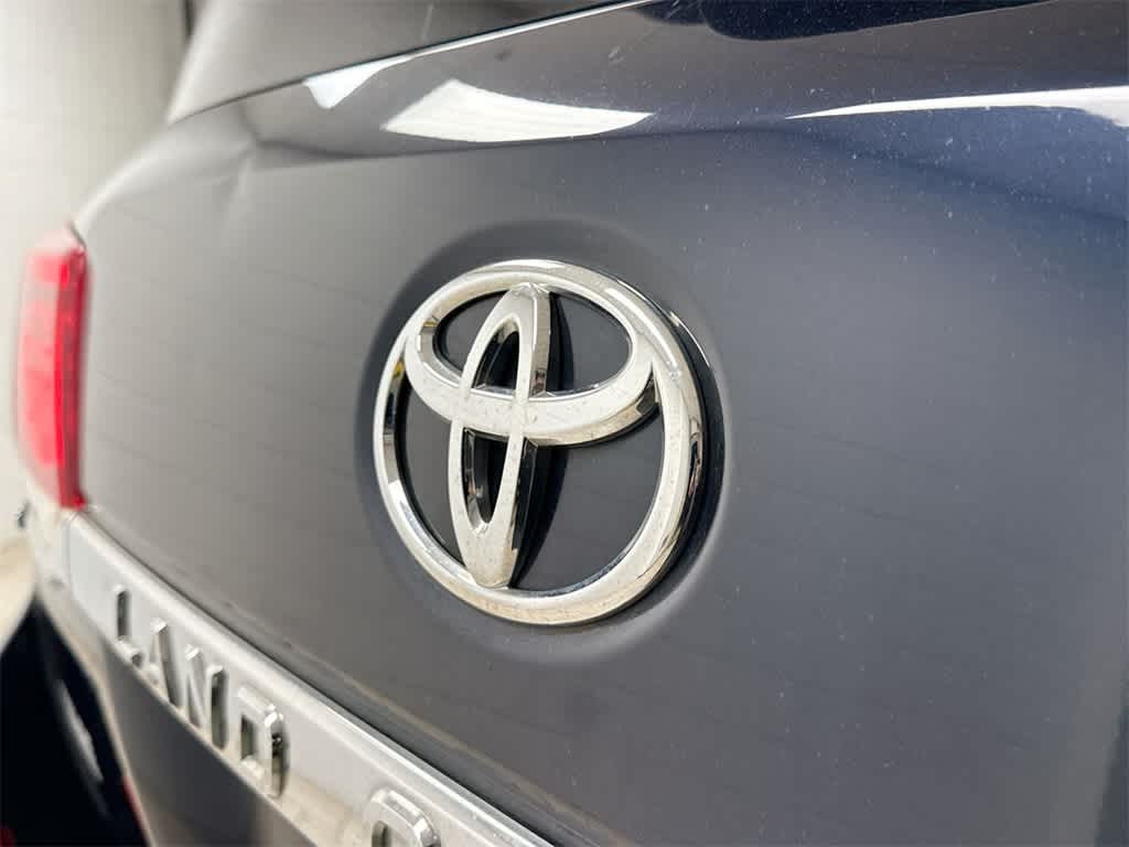 Thumbnail: 2016 Toyota Land Cruiser - 12