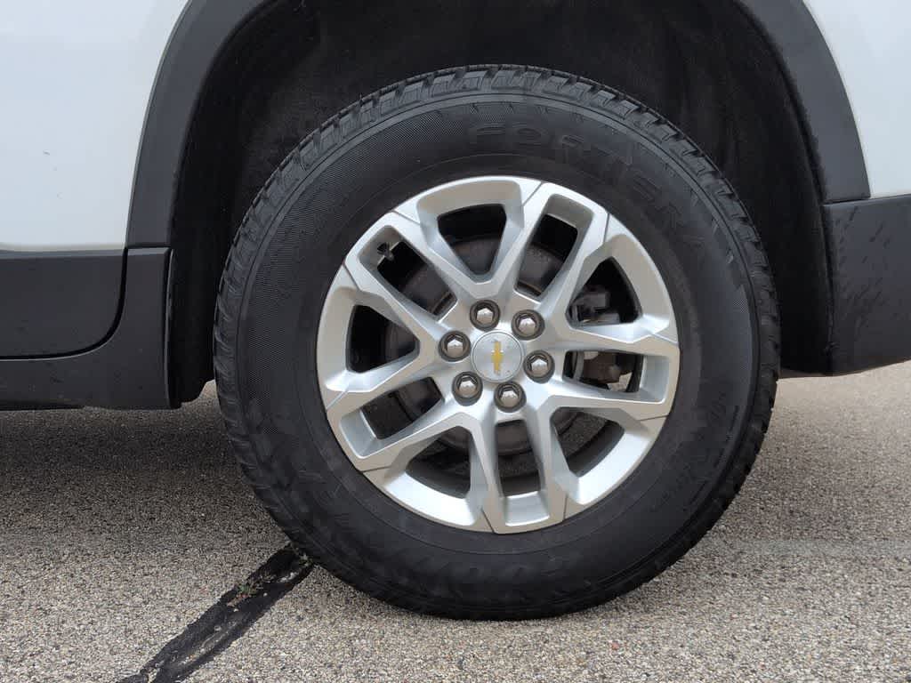 Thumbnail: 2018 Chevrolet Traverse - 13