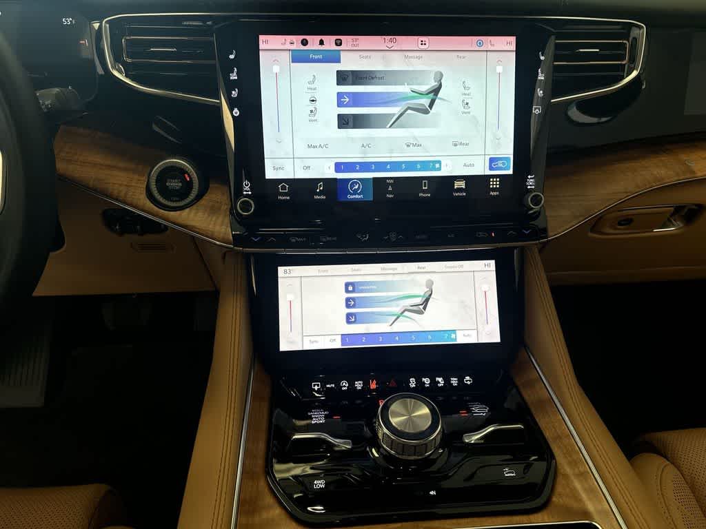 Thumbnail: 2023 Jeep Grand Wagoneer L - 33