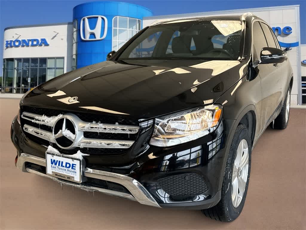 2018 Mercedes-Benz GLC 300 -
                  Madison, WI
