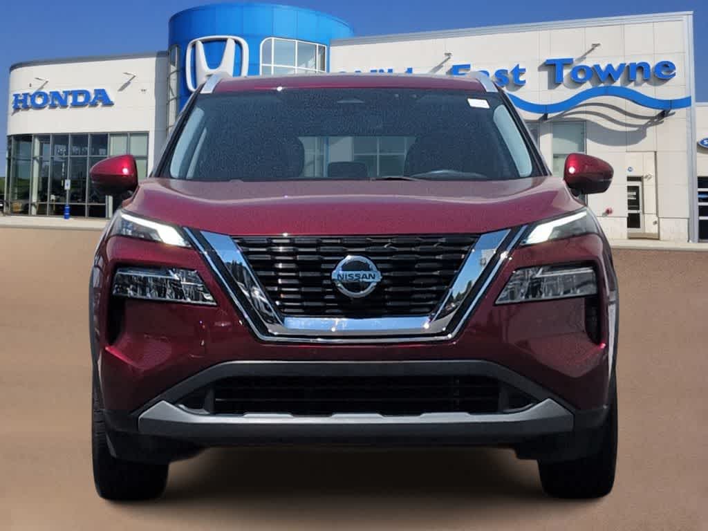 Thumbnail: 2021 Nissan Rogue - 3