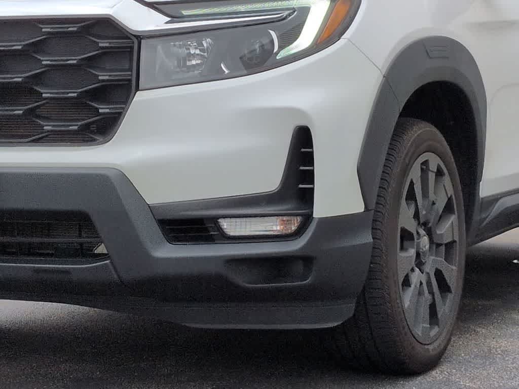 Thumbnail: 2023 Honda Passport - 11