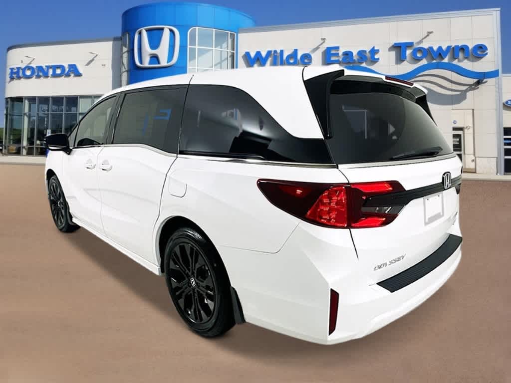 Thumbnail: 2025 Honda Odyssey - 3