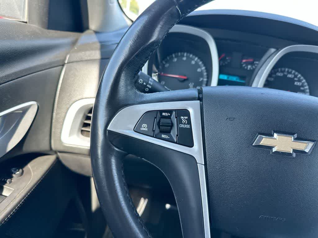 Thumbnail: 2017 Chevrolet Equinox - 30