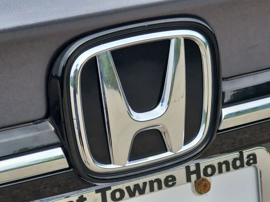 2024 Honda Odyssey Touring - Photo 13
