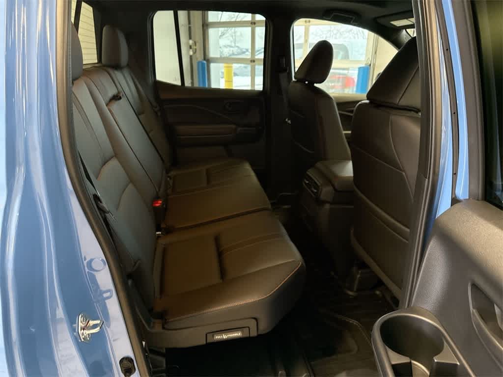 Thumbnail: 2025 Honda Ridgeline - 22