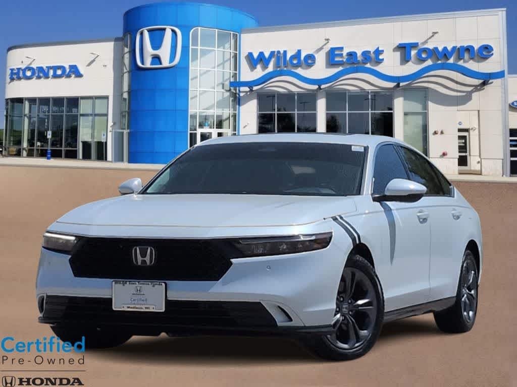 2023 Honda Accord Hybrid EX-L w/o BSI's photo