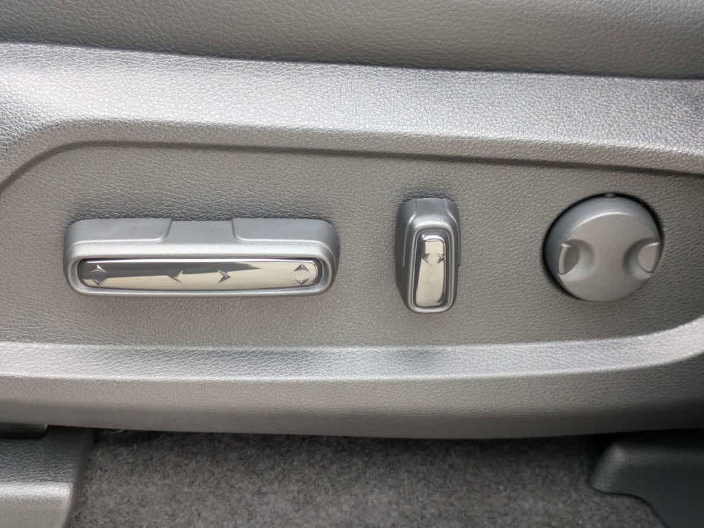 Thumbnail: 2026 Honda Passport - 23