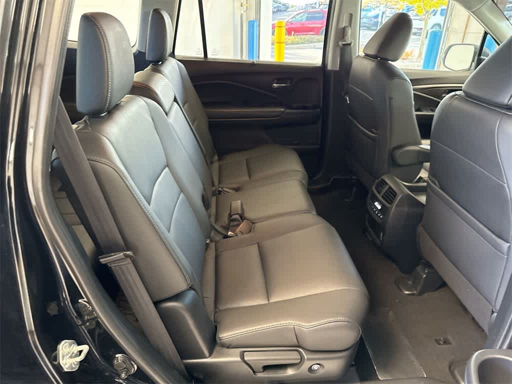 Thumbnail: 2021 Honda Pilot - 22