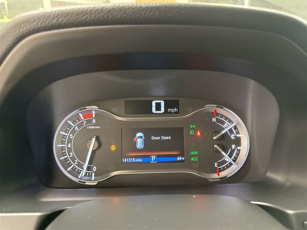 Thumbnail: 2017 Honda Pilot - 37