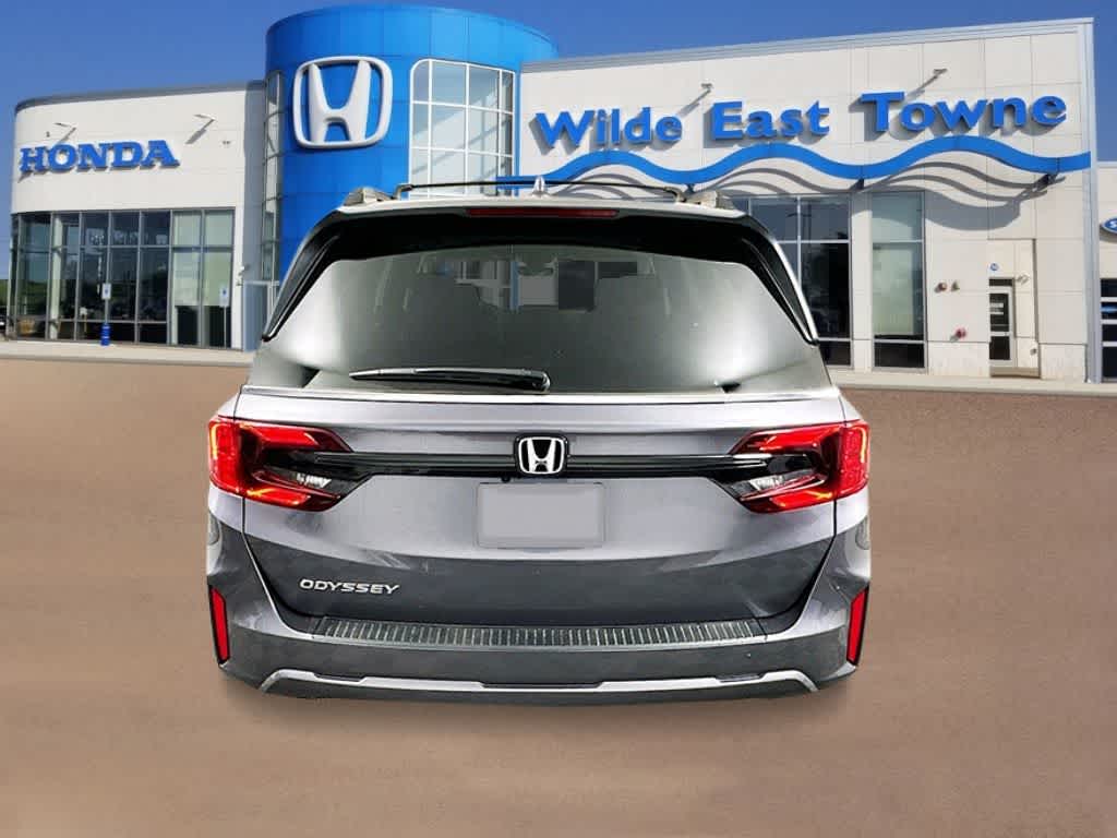 Thumbnail: 2026 Honda Odyssey - 3