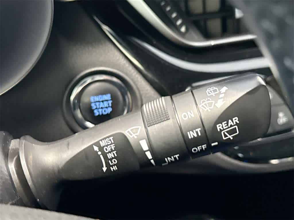 Thumbnail: 2019 Toyota C-HR - 25