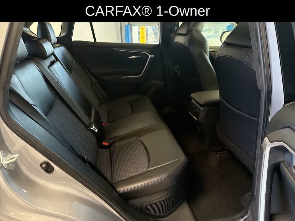 Thumbnail: 2020 Toyota RAV4 - 23