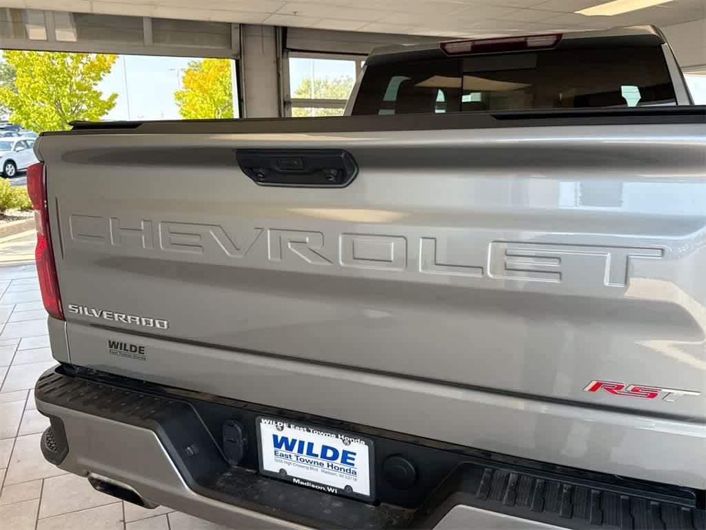 Thumbnail: 2023 Chevrolet Silverado 1500 - 12