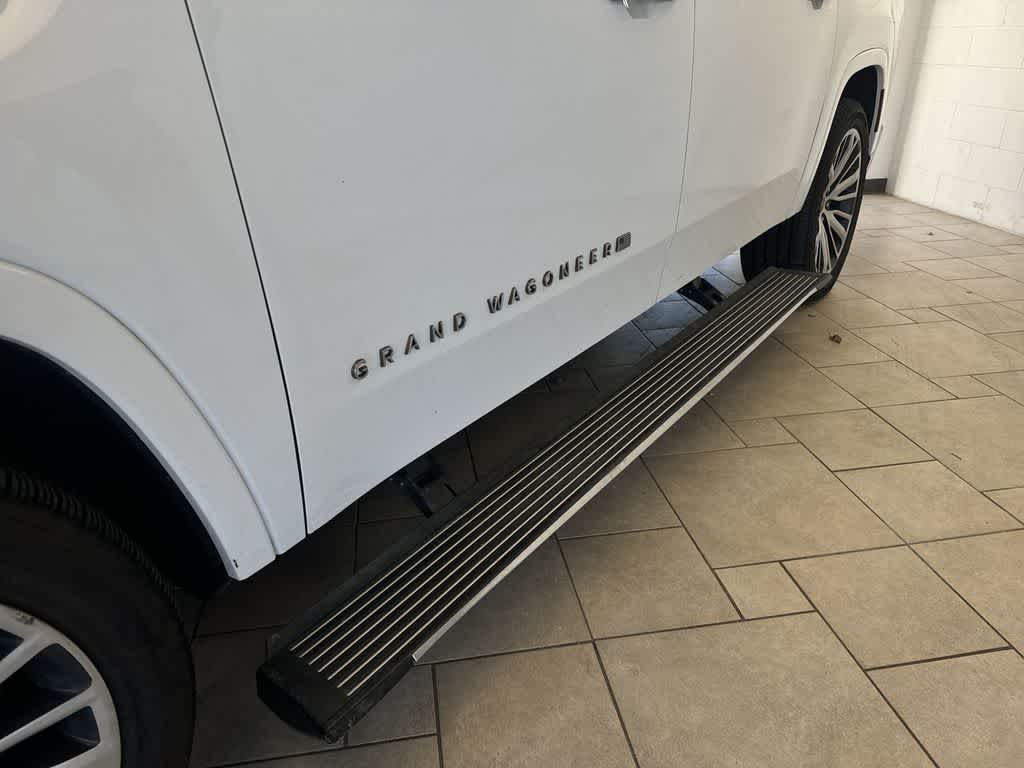 Thumbnail: 2023 Jeep Grand Wagoneer L - 12