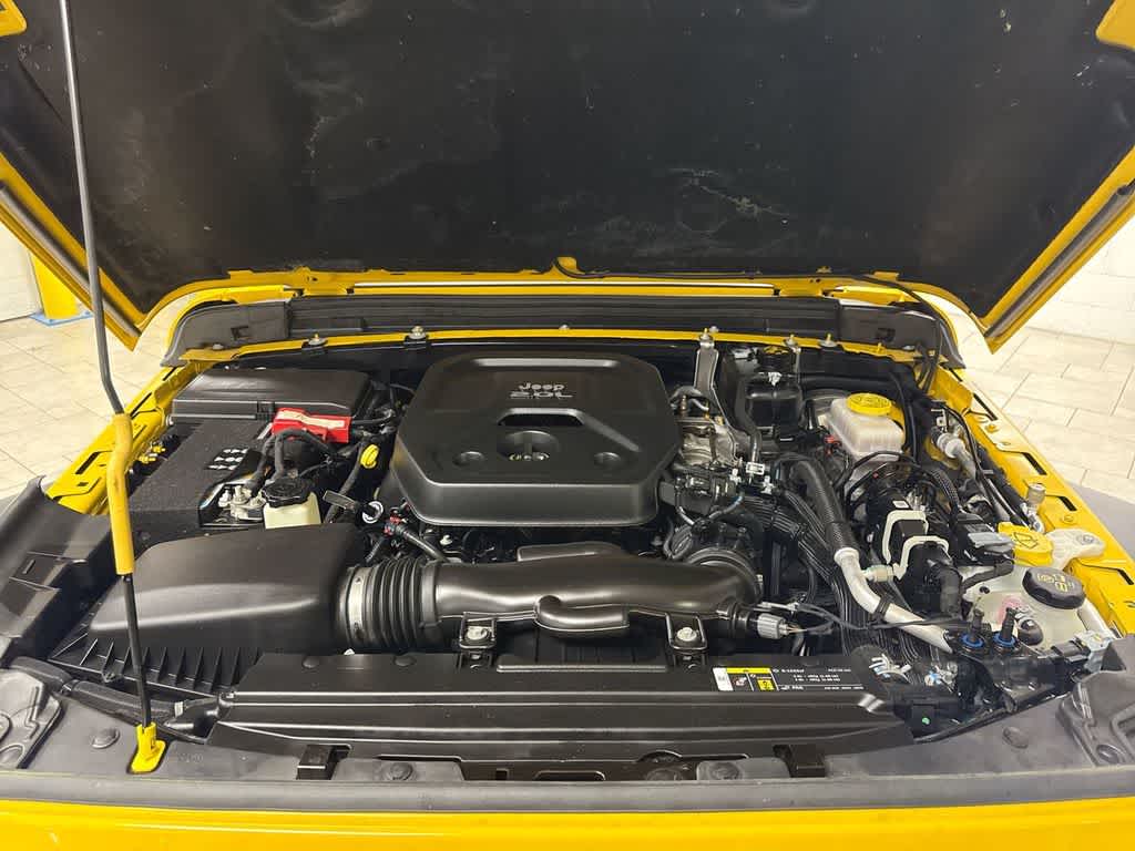 Thumbnail: 2020 Jeep Wrangler - 14