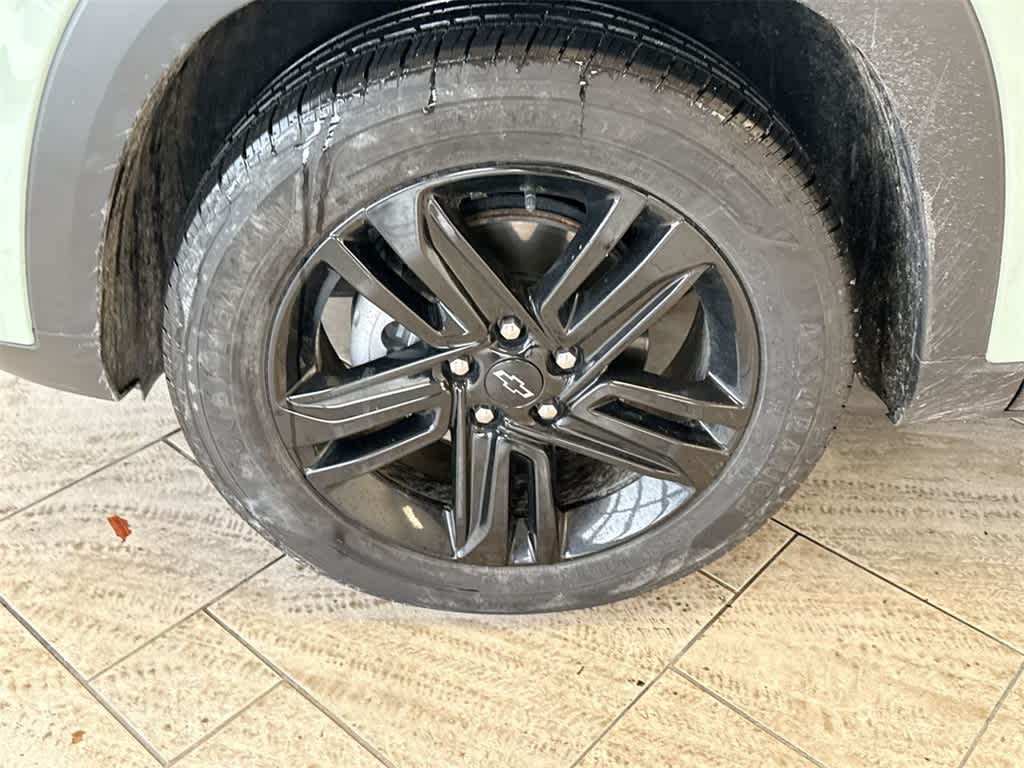 Thumbnail: 2024 Chevrolet Trax - 14