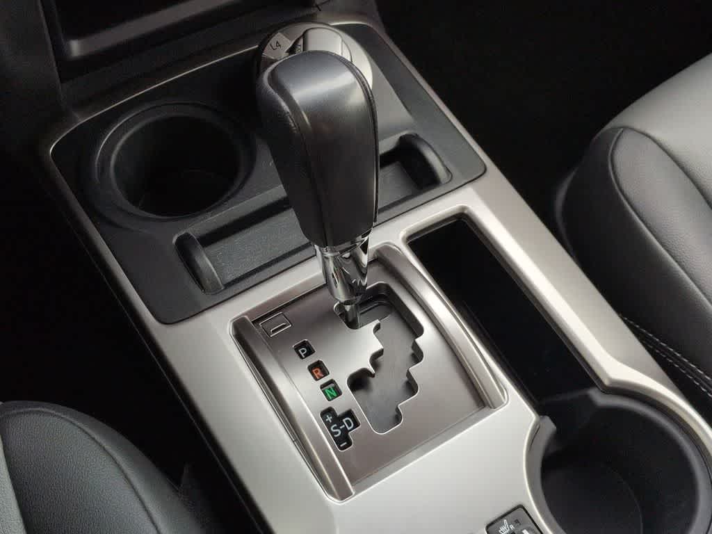 Thumbnail: 2019 Toyota 4Runner - 33