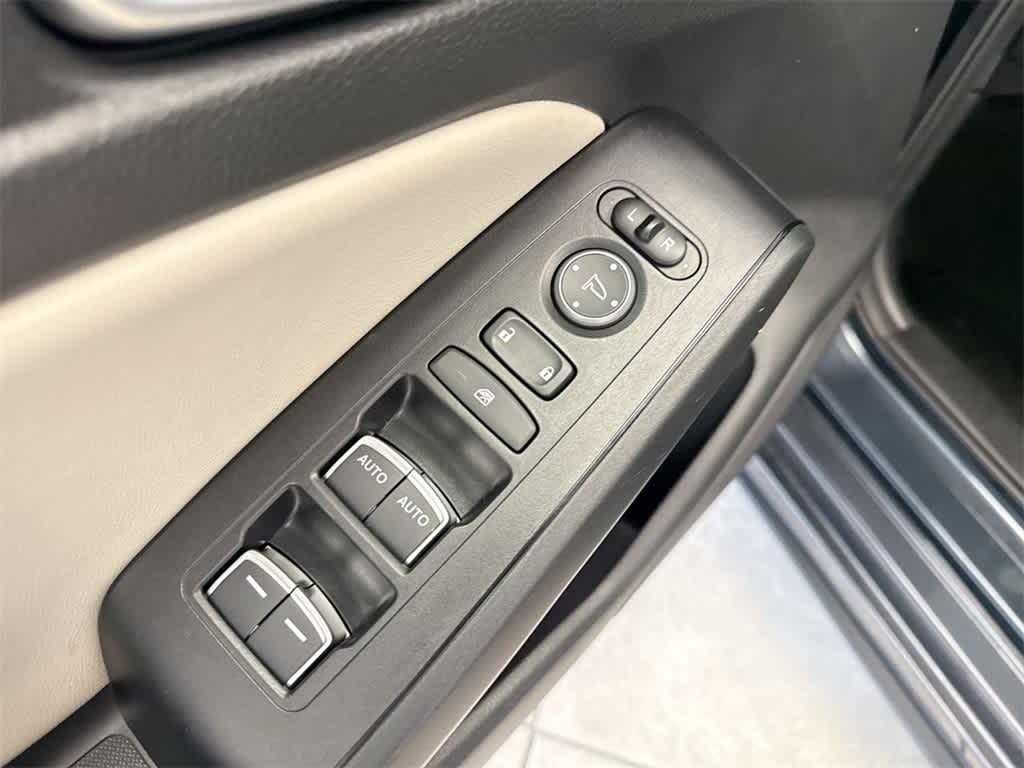 Thumbnail: 2023 Honda Civic - 17