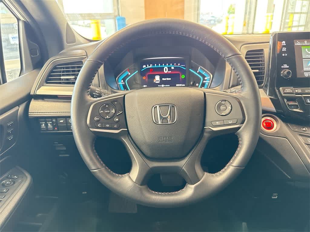 Thumbnail: 2023 Honda Odyssey - 25