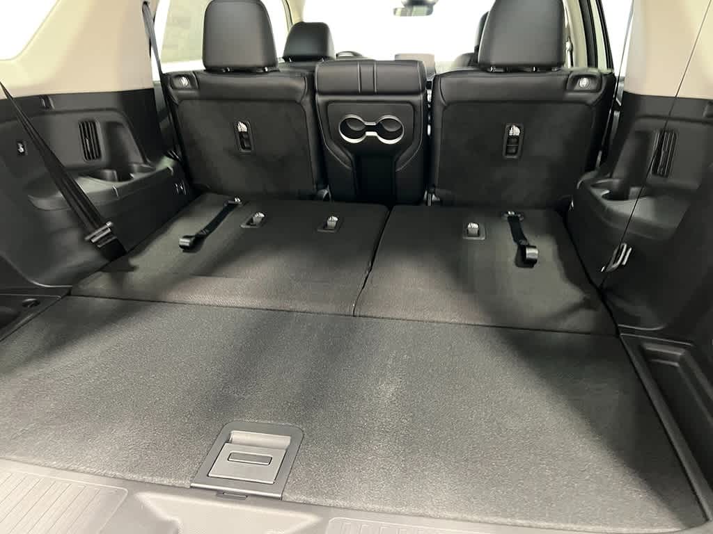 2025 Honda Pilot Elite 34