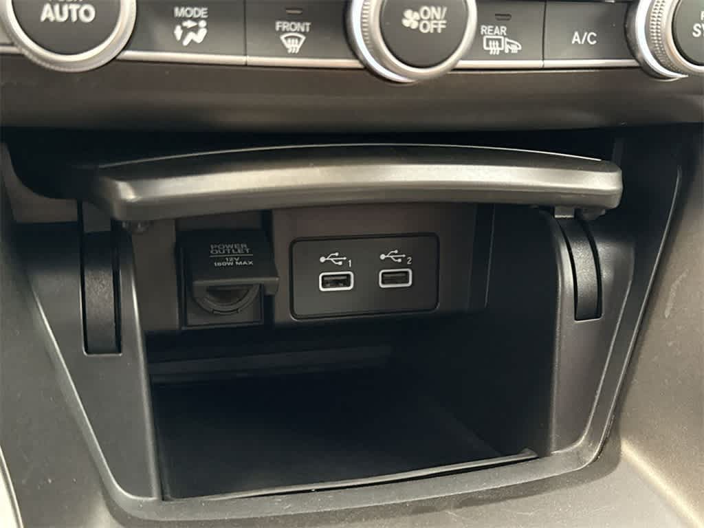 Thumbnail: 2022 Honda Accord - 31