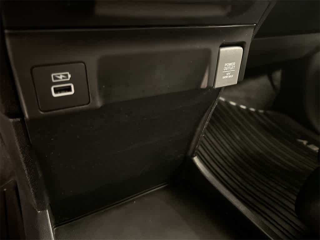 Thumbnail: 2023 Honda Odyssey - 32