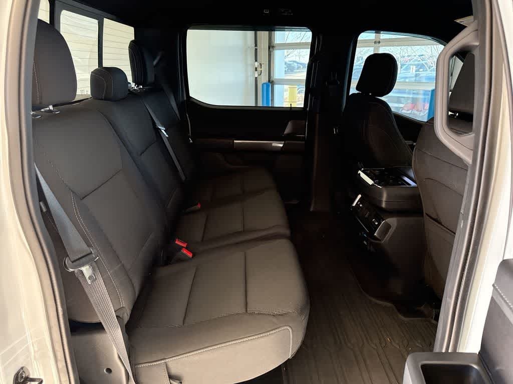 Thumbnail: 2021 Ford F-150 - 21