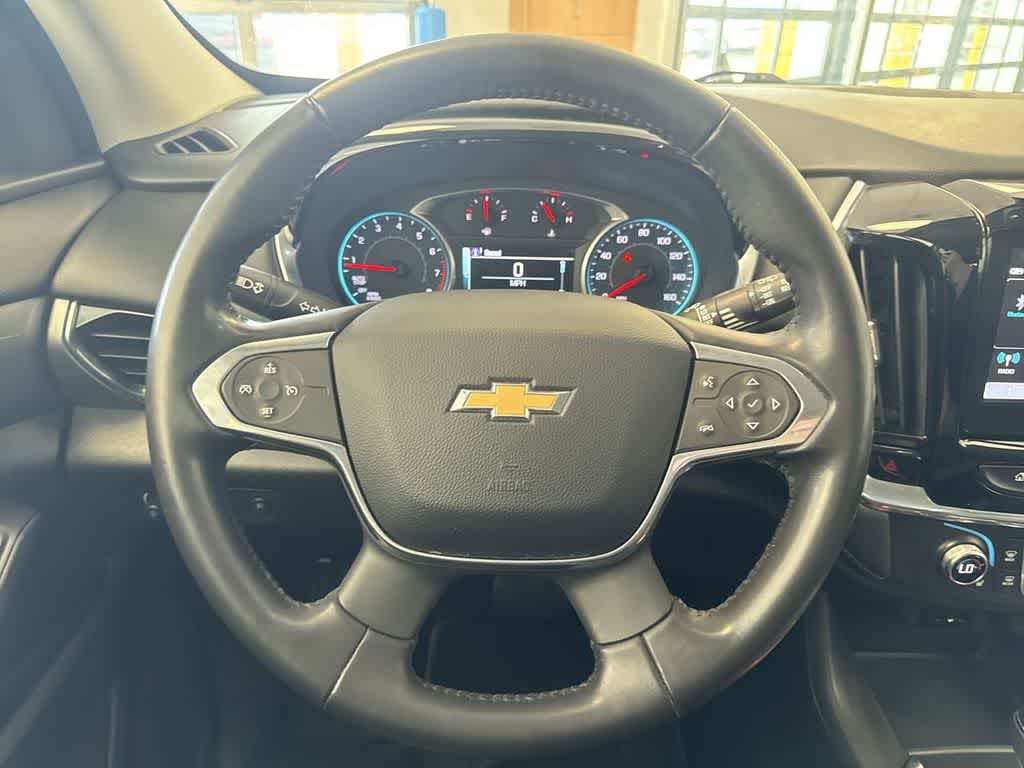 Thumbnail: 2018 Chevrolet Traverse - 23