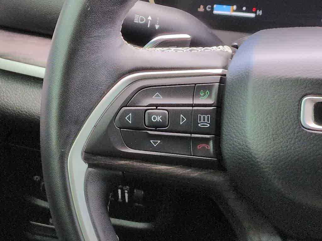 Thumbnail: 2021 Jeep Grand Cherokee L - 25