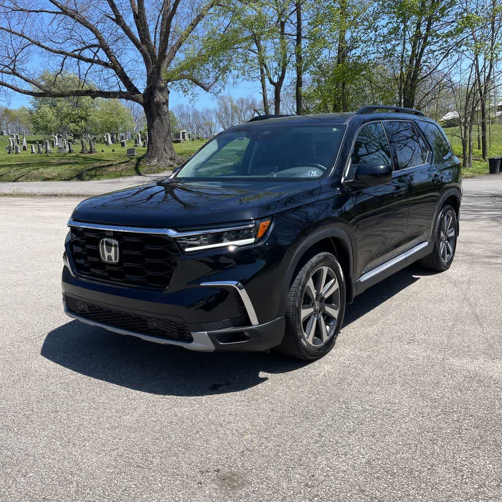 2023 Honda Pilot Elite AWD's photo