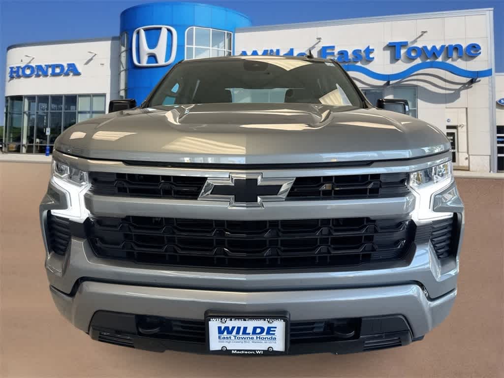 Thumbnail: 2023 Chevrolet Silverado 1500 - 3